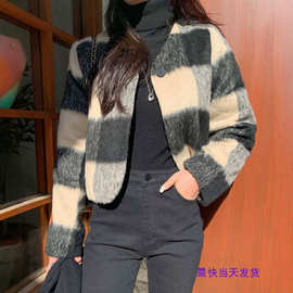 韩国chic 冬季法式v领一粒扣夹棉里格纹毛呢短款外套