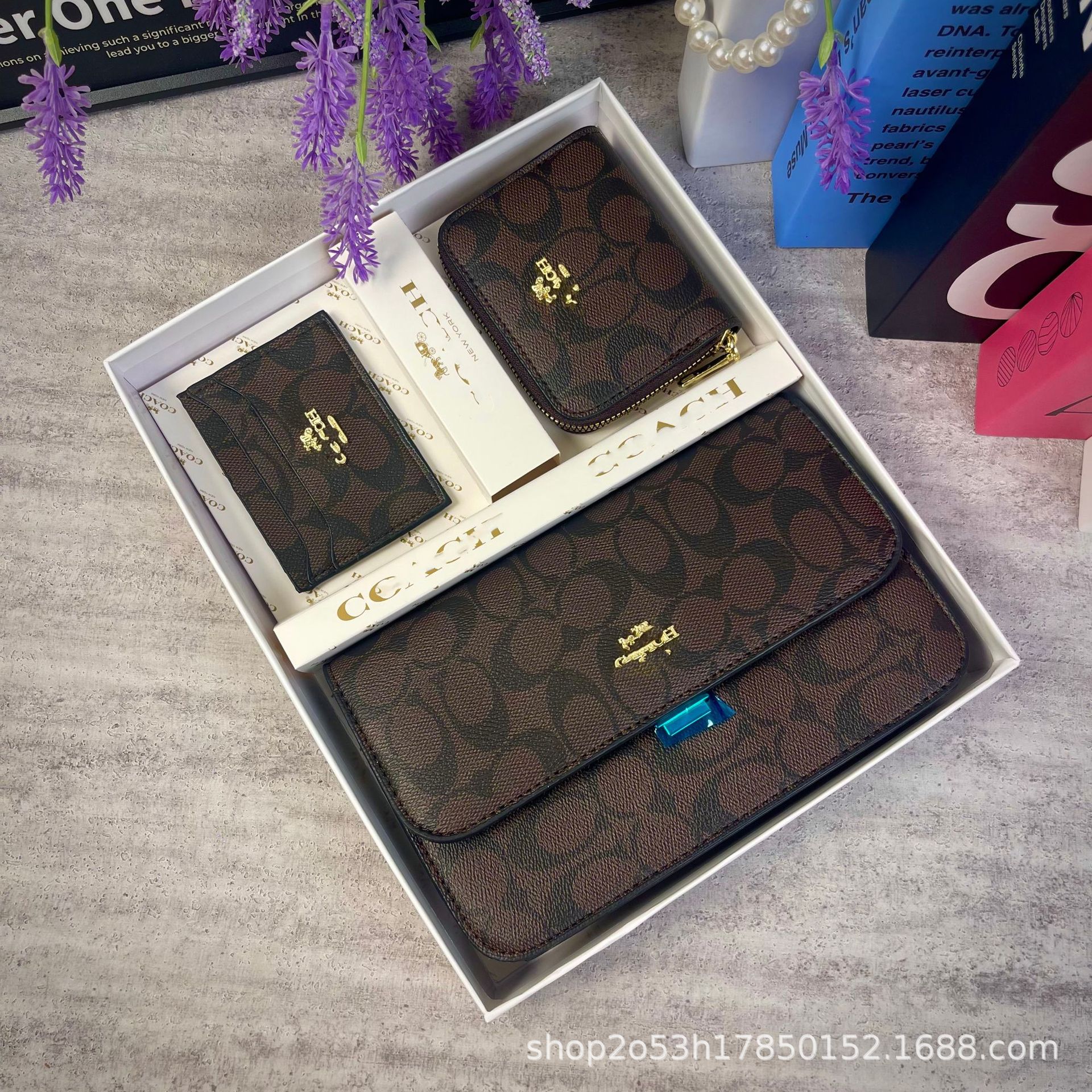 C bolsos de la familia damas 2025 nueva moda vieja bolsa de mano cartera bolsa de tarjetas conjunto caja de regalo de alta calidad