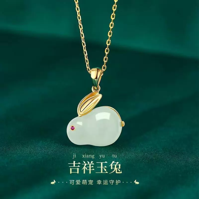 新款玉兔项链女小众设计感和田玉锁骨链兔年兔年本命年吊坠