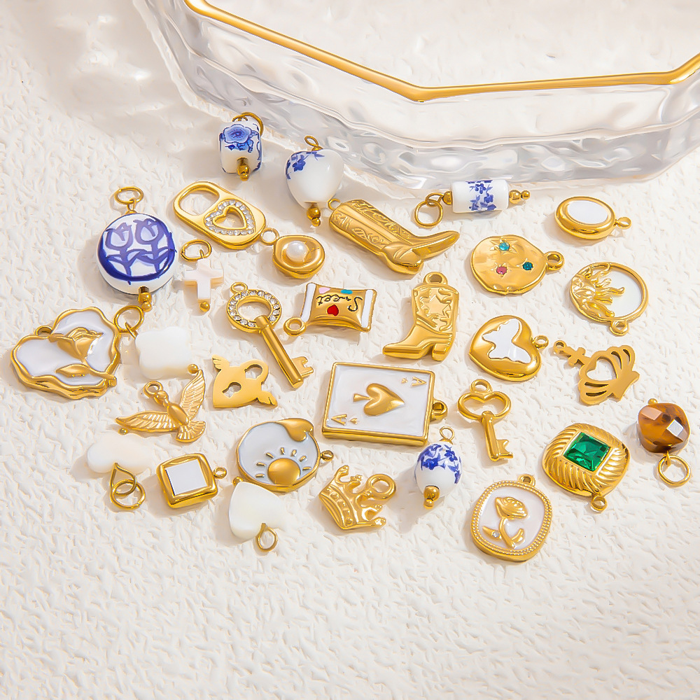 4g Weight 0.03µm-0.05µm Gold Plating Thickness PVD Coated Gold Plating Process Pendant Jewelry Making Type 9.9*15mm Jewelry Making Size Real Gold Plated Plating Material 1 Piece Quantity 304 Stainless Steel Material Flower, Key, Boots Pattern Simple Style Style Waterproof Non Tarnish Craft 1 Piece 9.9*15mm 304 Stainless Steel PVD Coated Real Gold Plated Flower Key Boots Polished Pendant DIY Jewelry Accessories 2