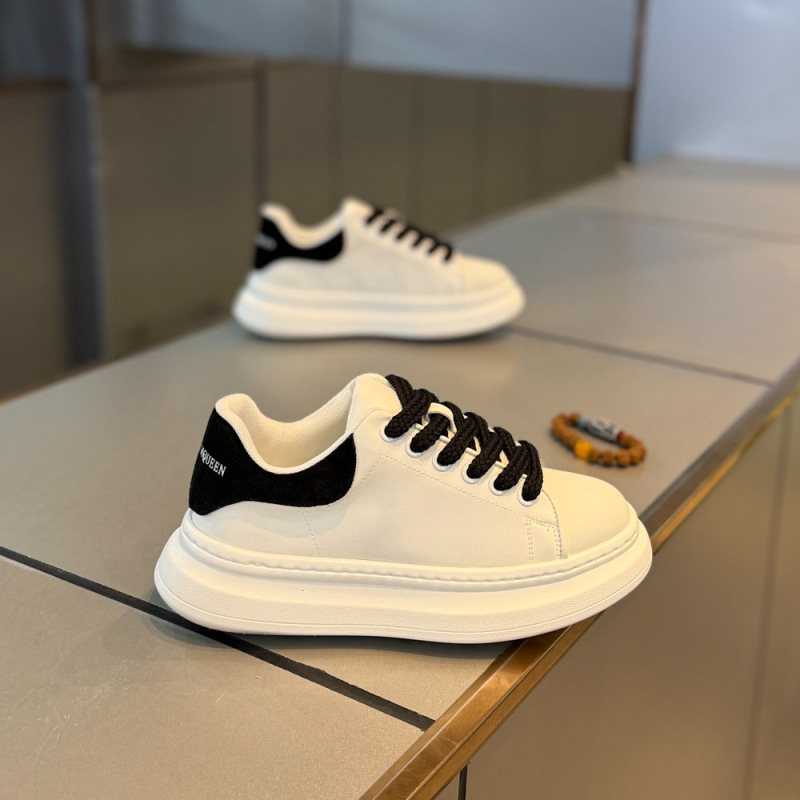 Spring New Men's Shoes, Light Luxury and High-End White Shoes, Comfortable Internet Celebrity Hot Style Men's Casual Trendy Shoes, Versatile and Fashionable Spring New Men's Shoes, Light Luxury and High-End White Shoes, Comfortable Internet Celebrity Hot Style Men's Casual Trendy Shoes, Versatile and Fashionable