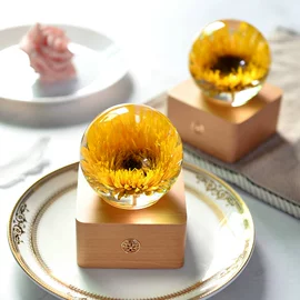 树脂工艺品;音乐盒;水晶工艺品