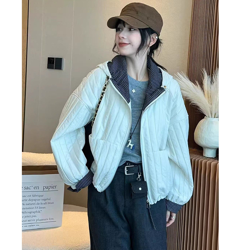 2025秋冬新款撞色连帽竖纹压格短款外套女百搭显瘦时尚夹克棉衣潮|undefined
