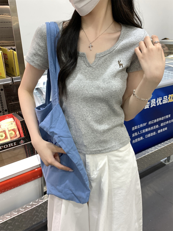 半开领百搭刺绣设计感短袖T恤女夏季2025新款休闲显瘦套头上衣ins|undefined