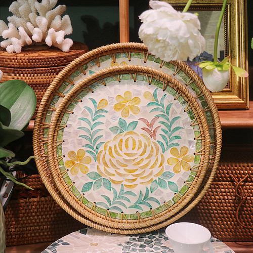 Vietnamese rattan woven shell plate, colorful shell fruit plate, decorative stand, jewelry storage tray, tea plate, utensil plate, wholesale