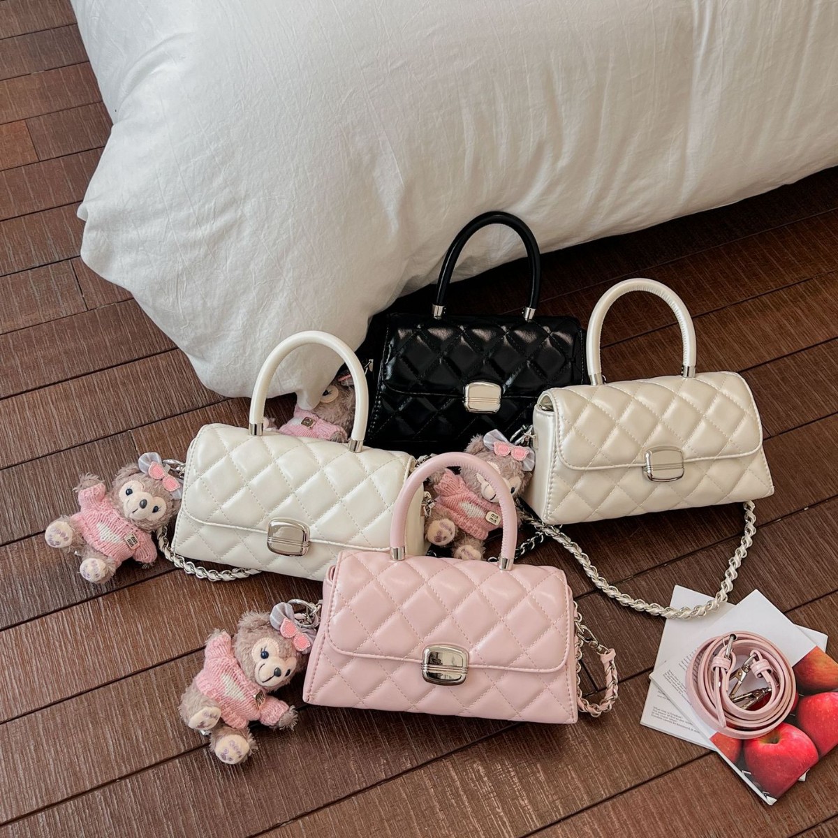Transfronterizos lujosos bolsos diarios de moda extranjera versátil bolsos de brazo de viaje pequeños bolsos de hombro de diamante frescos