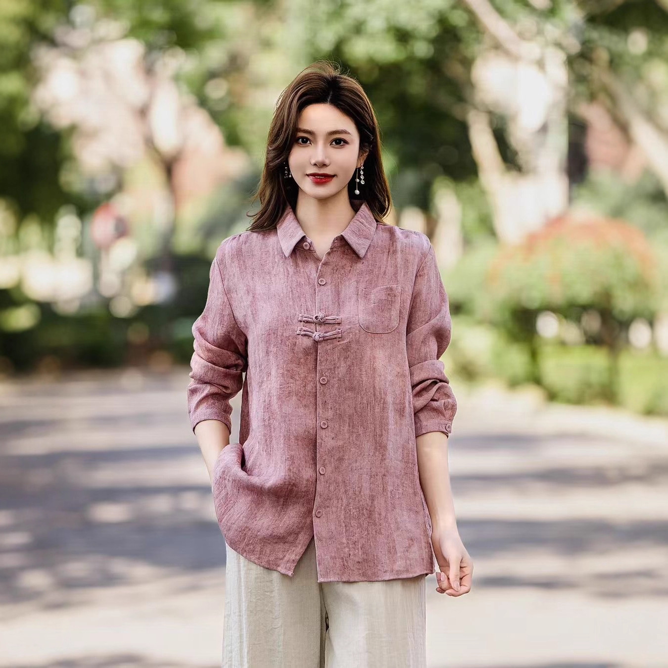 中国风两粒盘扣纯色简约棉麻衬衫2025文艺复古民族风刺绣小开衫女