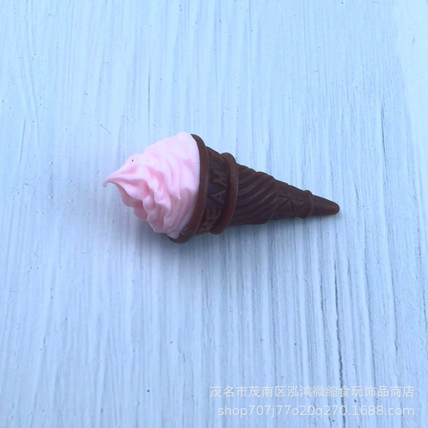 Dark brown strawberry flavor
