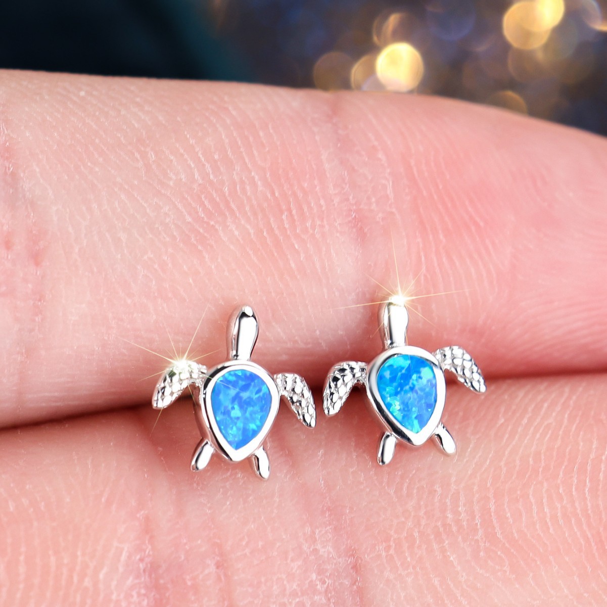 three dimensional cute fashionable earrings drop-shaped