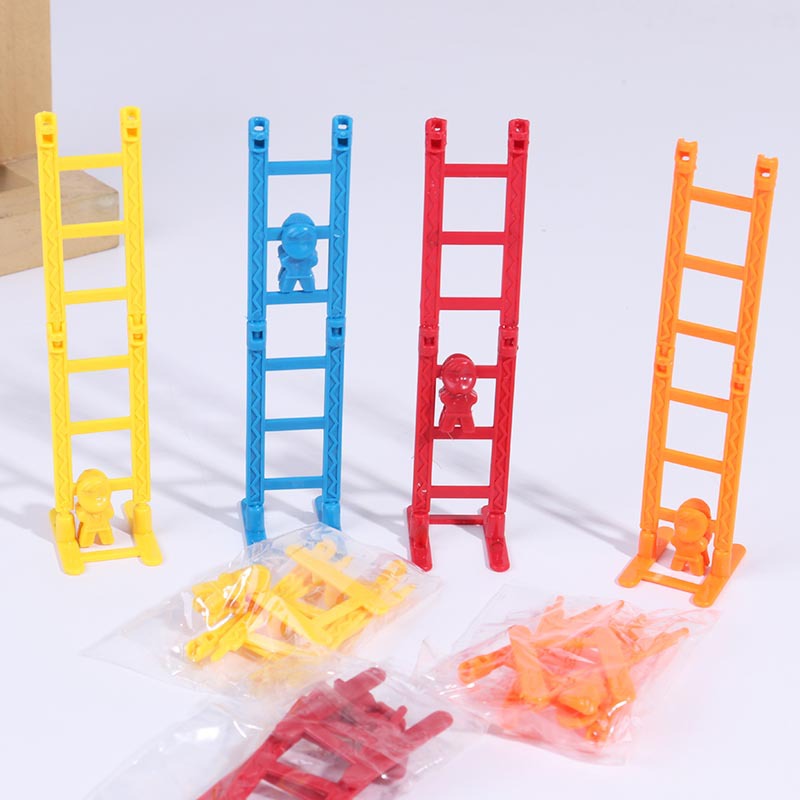 Juguete nostálgico de peques figuras subiendo escaleras - Pequeño juguete, premio para actividades, ideal para tiendas alrededor de escuelas y puestos, suministro al por mayor image 4