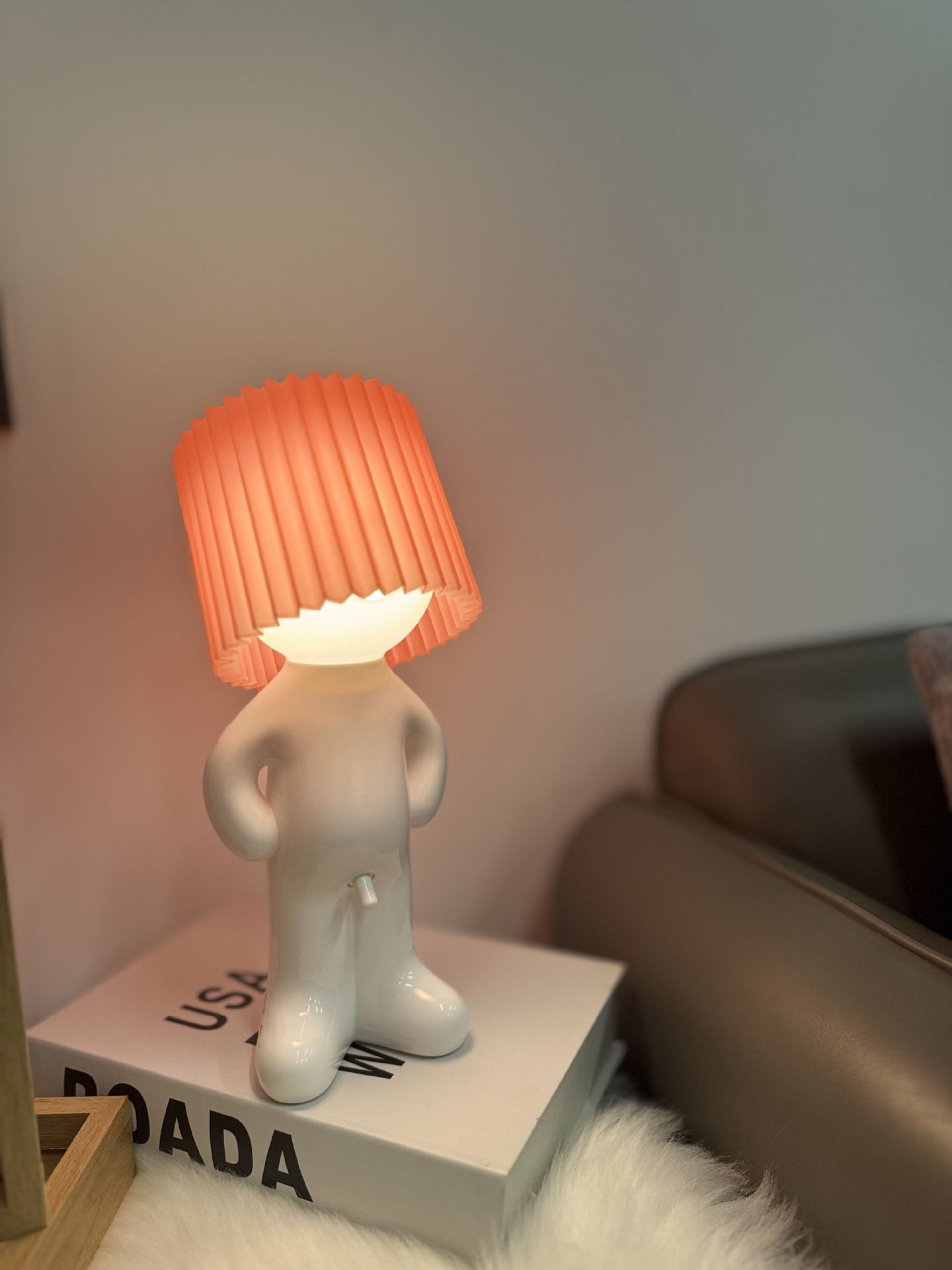 Shy Boy Night Light With Two-level Brightness Bedside Lamp_voghion.com