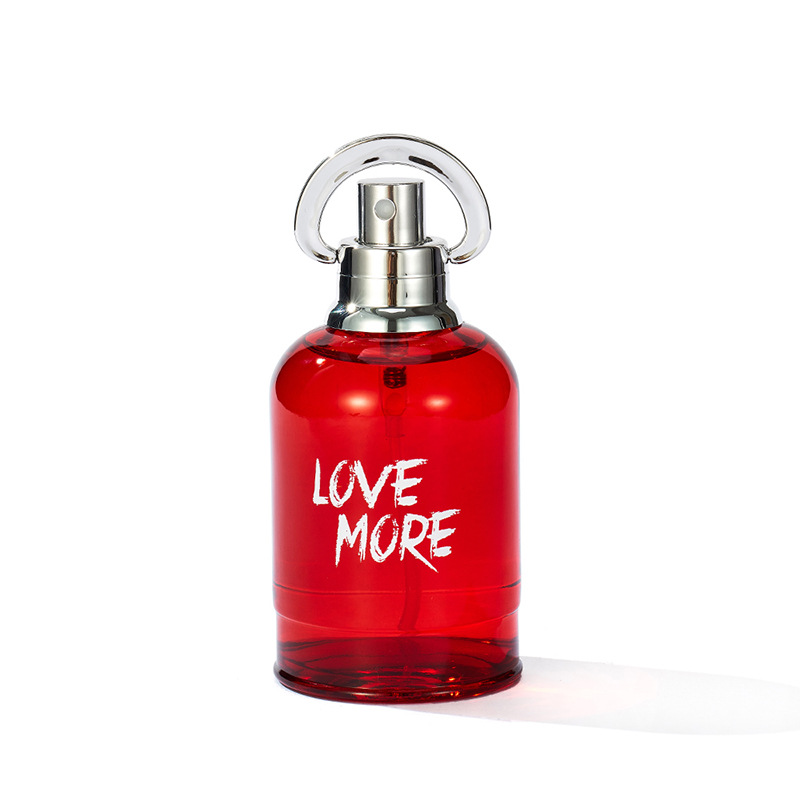 Neues Parfüm ist beliebt. Empfehlenswert sind langlebige, leichte Düfte, fortschrittliche Parfüme, Sprays, natürliche Blumen- und Fruchtdüfte sowie authentische Parfüm-Accessoires_voghion.com
