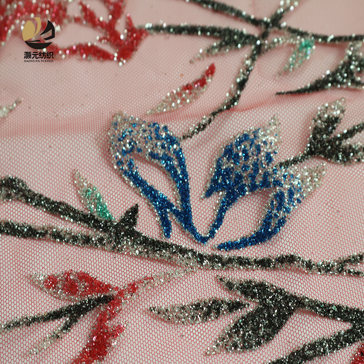 Fabricantes promociones de bajo precio en línea flor dorada polvo brillante gradiente dorado hilo de malla nueva tela de vestido de boda estilo nacional