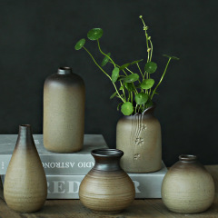 Japanese retro coarse pottery small vase, ceramic ornaments, dried flowers, hydroponic flowers, Zen flower arrangements, street stalls, wholesale