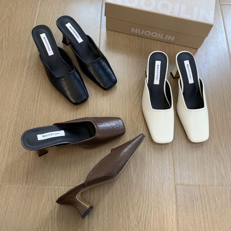Women's elegant mule