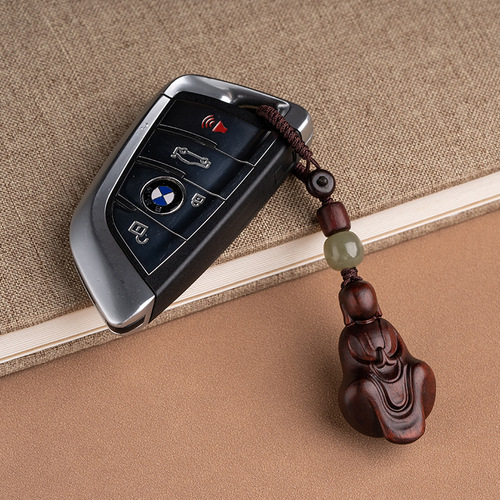 Zitan Wuxiang Buddha Car Keychain Pendant for Men, High-End Creative Car Hook with Chinese Style Birthday Gift