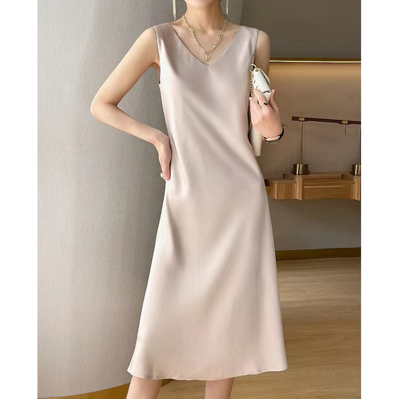 Nuevo vestido sin mangas para mujer 2026, nuevo vestido largo de satén por encima de la rodilla para verano, con tirantes de color liso y talla grande.