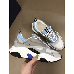 �W��վ�¿�D��B22�\�����e��וr�Џ͹�͸���ϵ�Ь���Q�羳�\��Ь