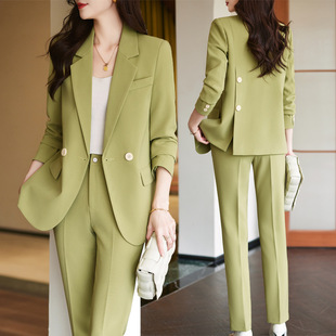 �r�й��Gɫ���b����Ů2023�＾�¿��I�b�߼��К��|���e�������b