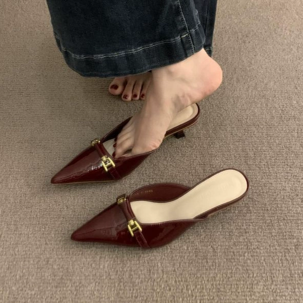 Женские туфли-мюли весна/лето 2025, новые, универсальные, элегантные, с заострённым носком, на среднем каблуке, на тонком каблуке, закрытые.