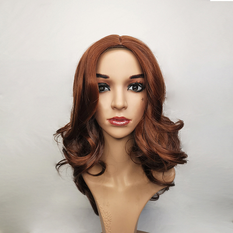 2022 hot European and American fashion wig women's golden brown chemical fiber wig headgear factory direct selling a generation of hair