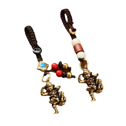 Brass Sun Wukong key chain pendant Monkey King Monkey King car key men's and women's bag pendant
