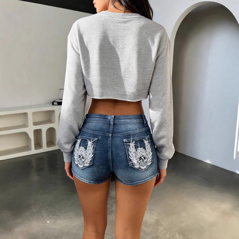 Rock Punk Y2K Pocket Skull Embroidery and Beaded Low-Waist Women's Denim Mini Shorts, ***Style