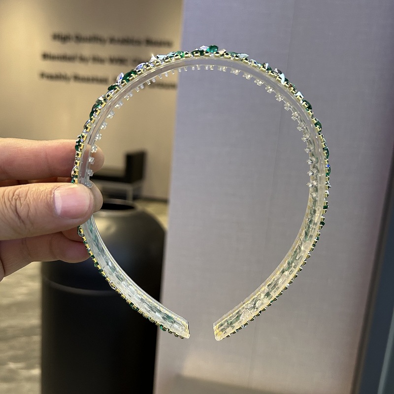 120g Weight Hair Band Hair Accessories Type 1 Piece Quantity Holiday, Daily Occasion Crystal Material Geometric Pattern All Seasons Season Women's Gender Vintage Style, Simple Style Style Vintage Style Simple Style Women's Geometric Crystal Hair Band 24