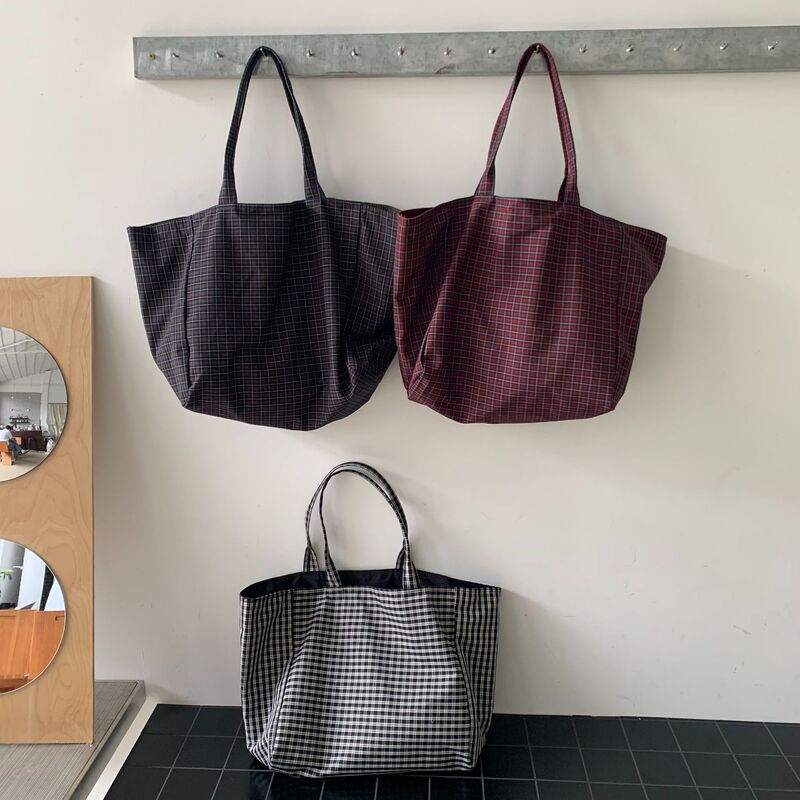 Bag Joker Shoulder Large Capacity Retro Plaid Nylon Bag Tote Bag Fashion Commuter Portable Underarm Bag Bag Joker Shoulder Large Capacity Retro Plaid Nylon Bag Tote Bag Fashion Commuter Portable Underarm Bag