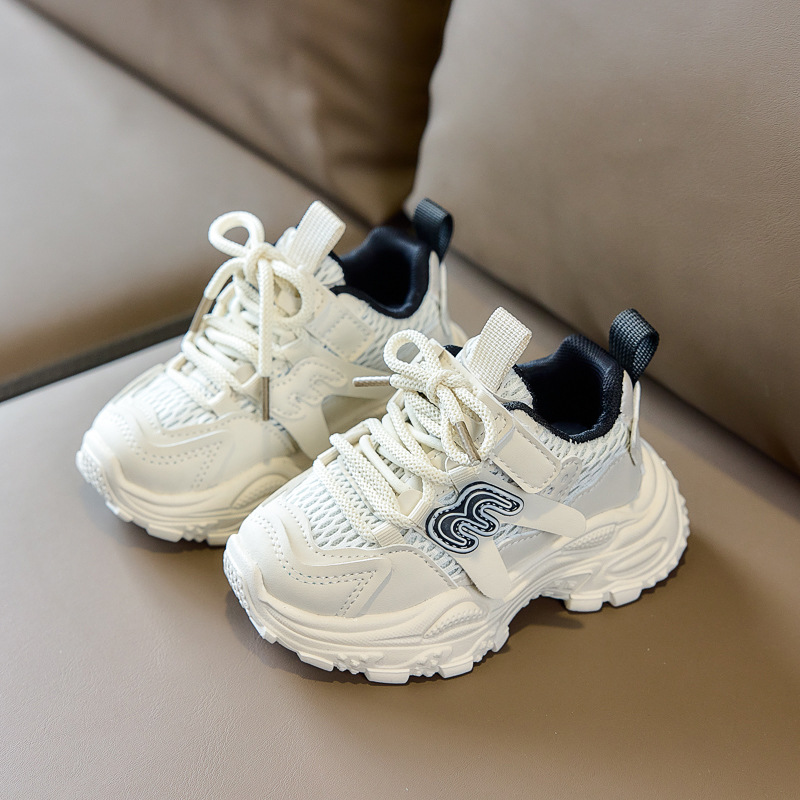 Zapatos deportivos infantiles de primavera de 2026 zapatos deportivos transpirables de malla para niños y niñas, zapatos casuales de moda para padres
