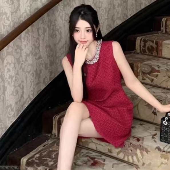 2025夏秋法式名媛气质小香风重工轻奢钉珠羊毛呢打底连衣裙1612