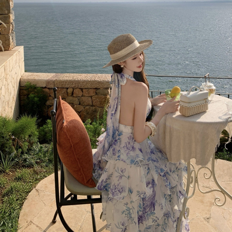 French Romantic Purple and Blue Printed Halterneck Dress with V-Neck and Multi-Layered Ruffles, Long Cake Dress, Seaside Vacation Dress for Women French Romantic Purple and Blue Printed Halterneck Dress with V-Neck and Multi-Layered Ruffles, Long Cake Dress, Seaside Vacation Dress for Women