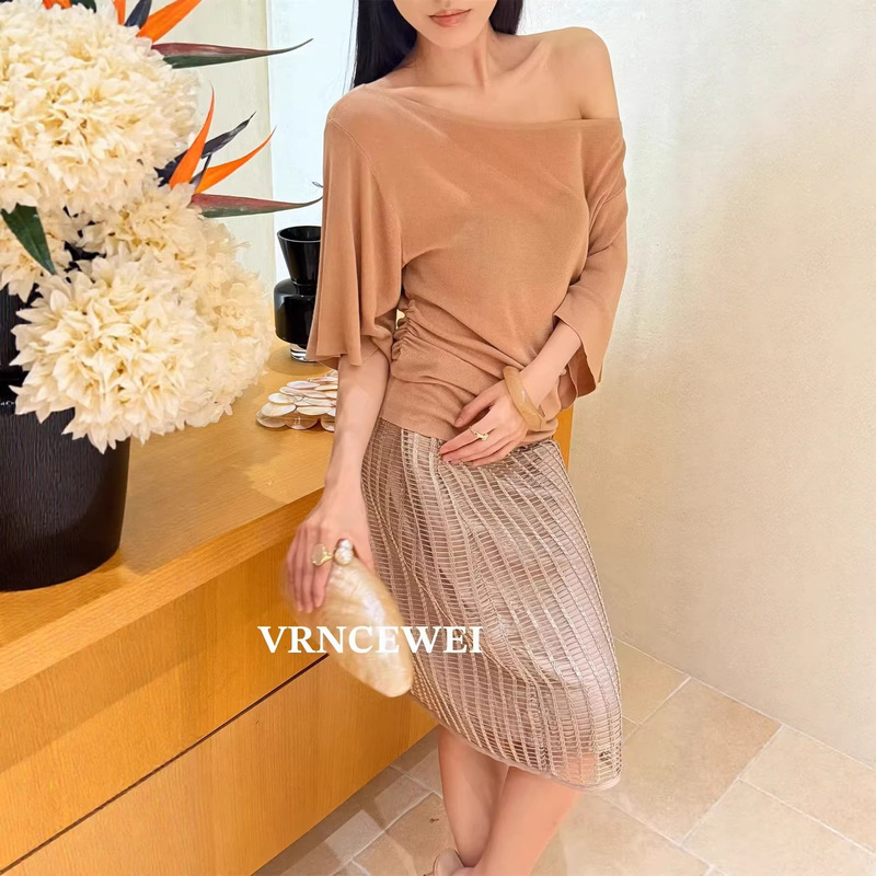 Spring and Summer New Style Big Flower Pattern One-Line Collar Knit Top + Woven Skirt for Women Spring and Summer New Style Big Flower Pattern One-Line Collar Knit Top + Woven Skirt for Women