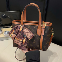 ���Q2025�¿�߼�������ˮͰ���ذ�Ů�z��͹��ϻ�ͨ�چμ�б���