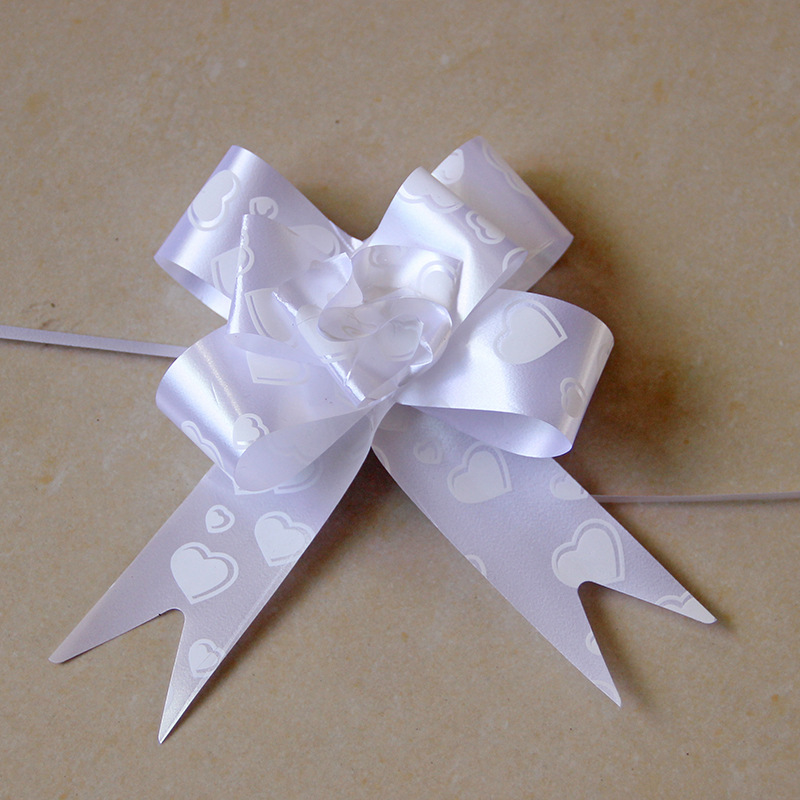 Fabricante al por mayor de empaques de flores para regalos navideños, cinta con borde dorado, 30 flores medianas atadas a mano.