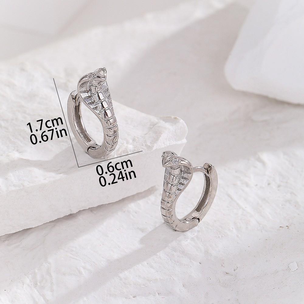 Vintage Cobra Snake Earring for Men, Hip Hop Gothic Style Single Ear Stud, Copper with Zircon detail image 9