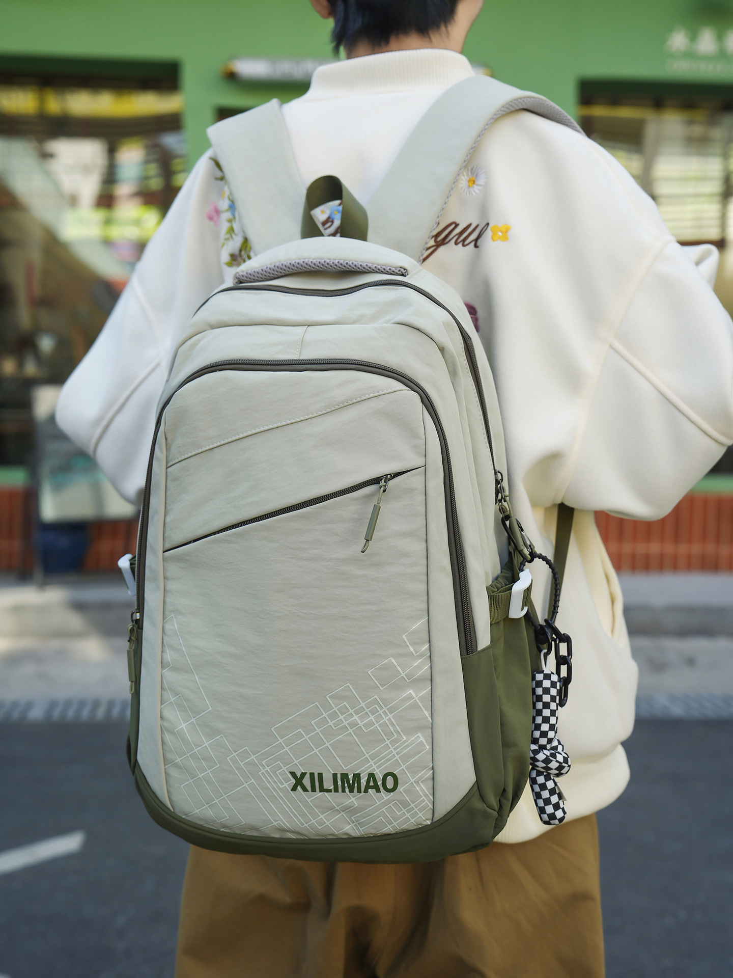 Simple and Versatile Business Travel Laptop Backpack, Large-Capacity Commuter Backpack, Trendy and Cool High School Student Backpack
