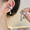 Small design universal sophisticated advanced earrings, simple and elegant design, high-quality style