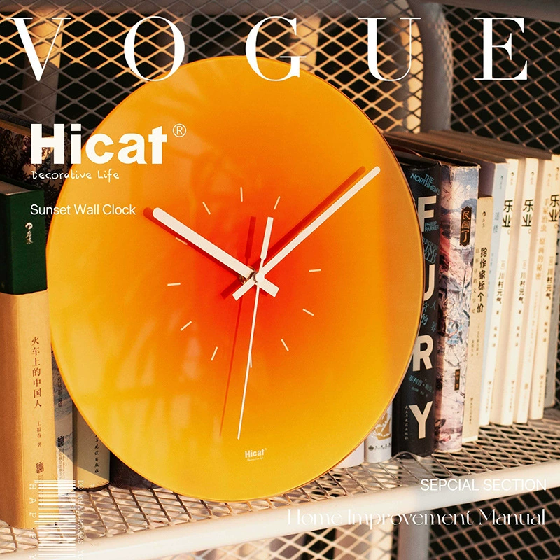 Часы в стиле Нордик HICAT: дневной сеттинг, колокольчик часов, сеть, красный свет INS, роскошная гостиная, творческий, модный, тихий стеклянный часы