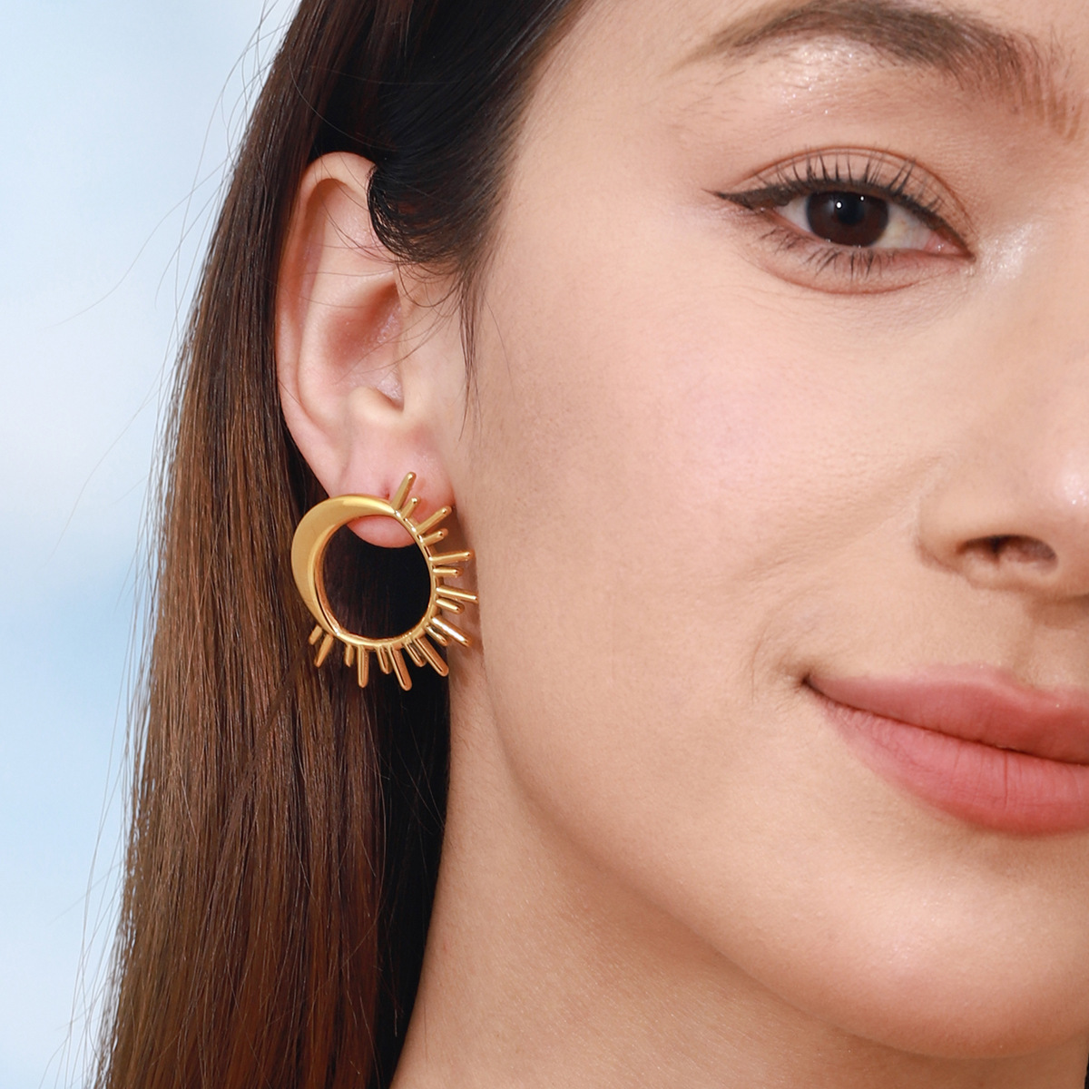 Wanxing Europa y América collares de acero inoxidable colgante pendientes pendientes sol luna 18 quilates oro no decolor joyas de cadena clavícula