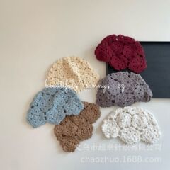 レトロでおしゃれなタイプの清冷風の女の子の手作りのかぎ針の瓜の皮の帽子の穴の穴のニットの盆の帽子