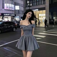 新款法式设计抹胸气质夏季辣妹一字连衣裙收腰显瘦高级蓬蓬礼服