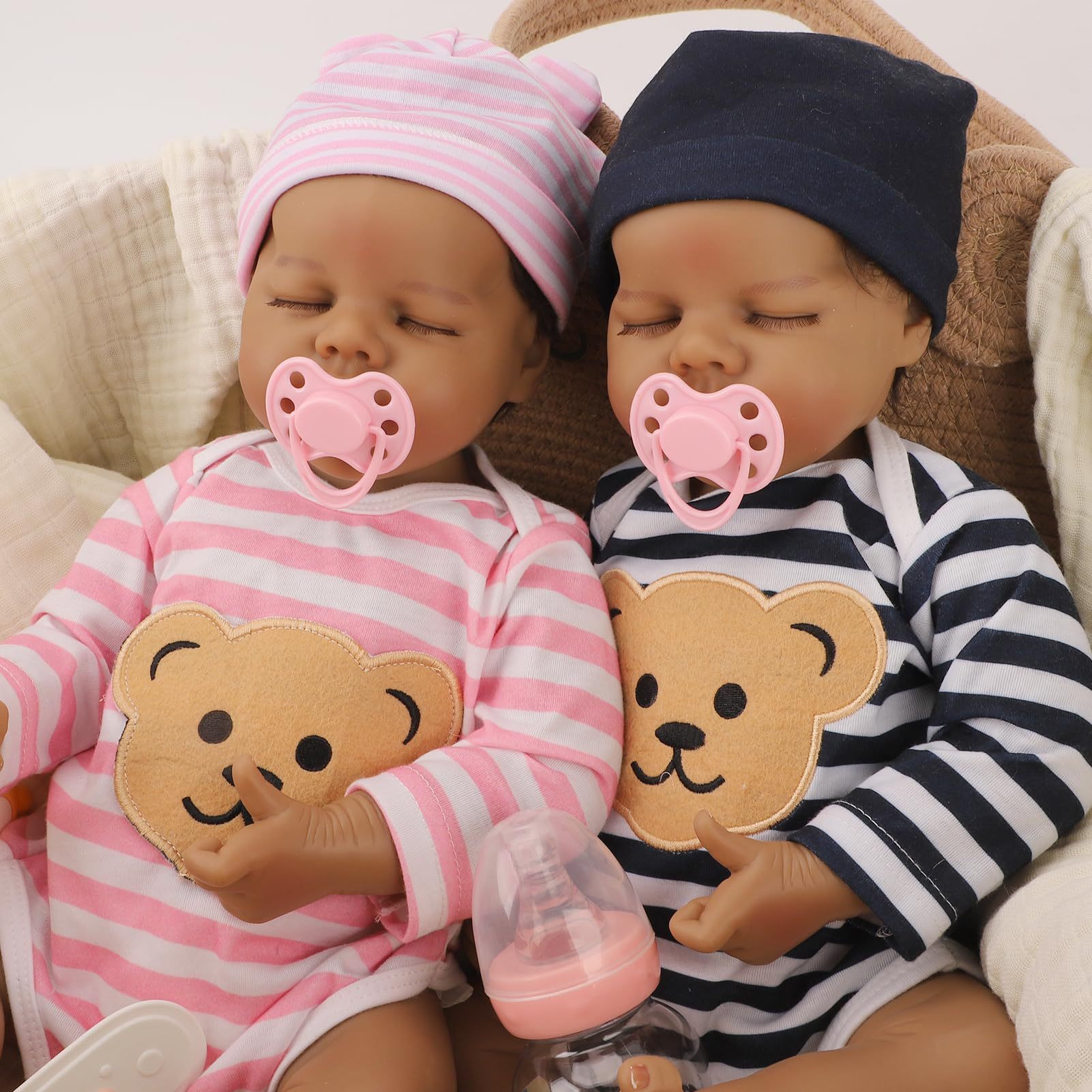 Regalos de cumpleaños de bebés de simulación en stock de 18 pulgadas de venta pesada y caliente muñecas transfronterizas cobran vida