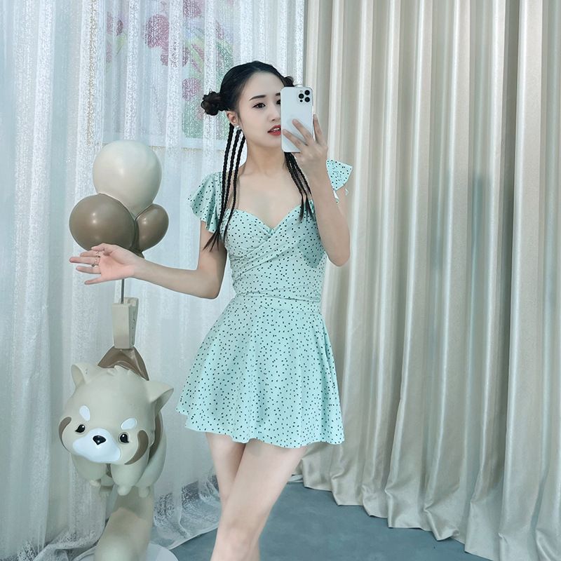韩版2024新款女士连体裙式两件套修身显瘦遮肚保守小胸聚拢泳衣女
