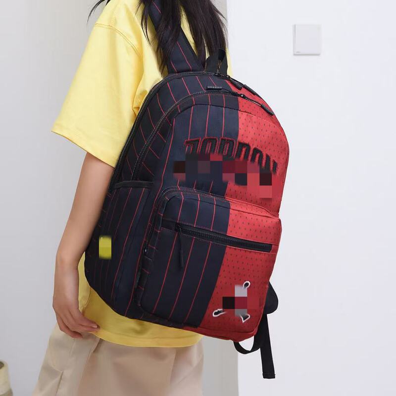 New Backpack, Student School Bag, Outdoor Travel, Large Capacity, Color Matching, Niche Couple, High-End, Non-Colliding Style, High Appearance New Backpack, Student School Bag, Outdoor Travel, Large Capacity, Color Matching, Niche Couple, High-End, Non-Colliding Style, High Appearance