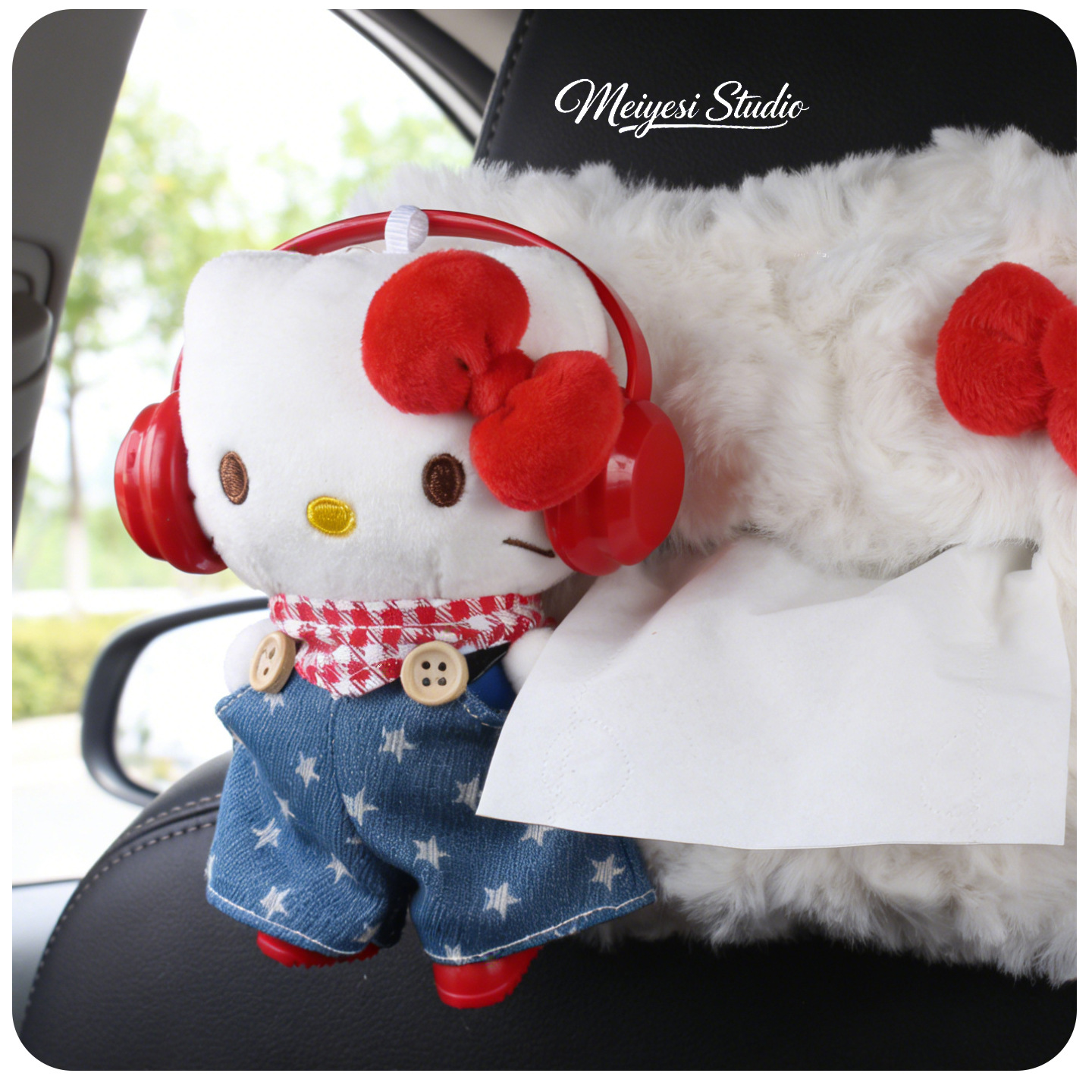 Hellokitty Car Tissue Box 2026 New Model Car Rear Headrest Hanging Type High-End Style for Women
