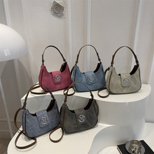 ţ�в����°���Ů2025�¿�͹ŕr������μ��С���ٴ�Ҹ�°�Ů��