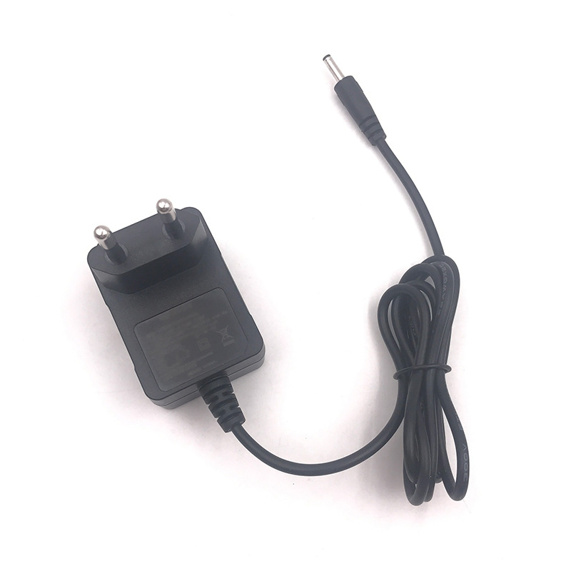 ETL美规12V1A锂电充电器智能12.6V1A18650充电器电动工具16.8V1A