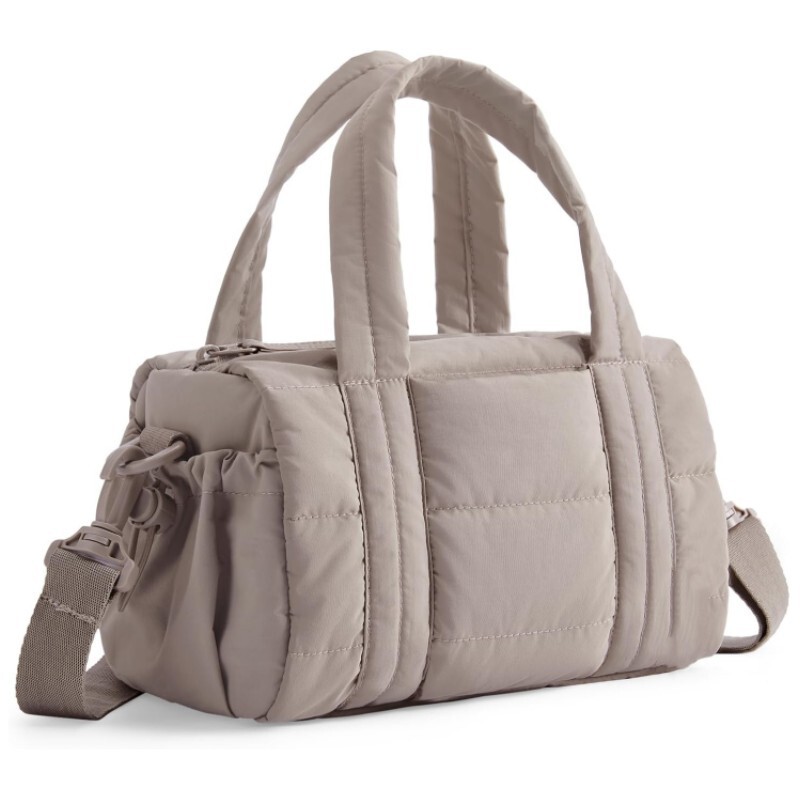 Ready Stock Women's Puffy Quilted Shoulder Bag Mini Gym Bag Small Duffel Bag with Detachable Shoulder Strap Crossbody Bag Ready Stock Women's Puffy Quilted Shoulder Bag Mini Gym Bag Small Duffel Bag with Detachable Shoulder Strap Crossbody Bag