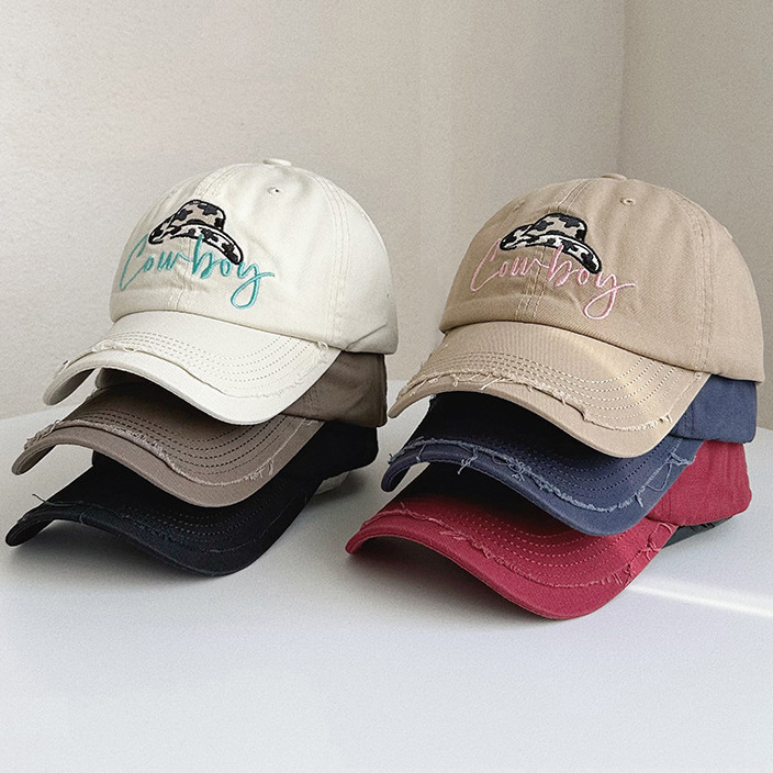 154g Weight Unisex Hip-Hop Simple Style Letter Solid Color Curved Eaves Baseball Cap